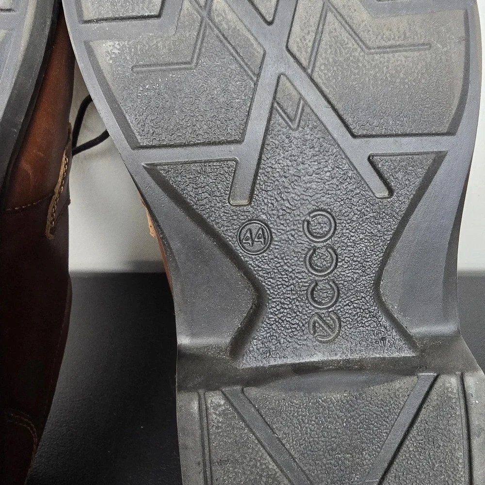 Ecco sale shoes